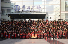 上海最大的大学在哪儿？在校学历生8万人，他们发现这里真的没有围墙