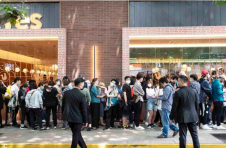 上海“首店经济”加速跑，上半年新进320家首店，看看你家附近有哪家？