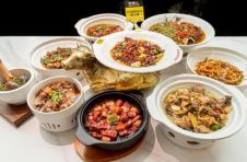 长沙湘菜排队王到上海 两天登顶大众点评上海湘菜热门榜榜首